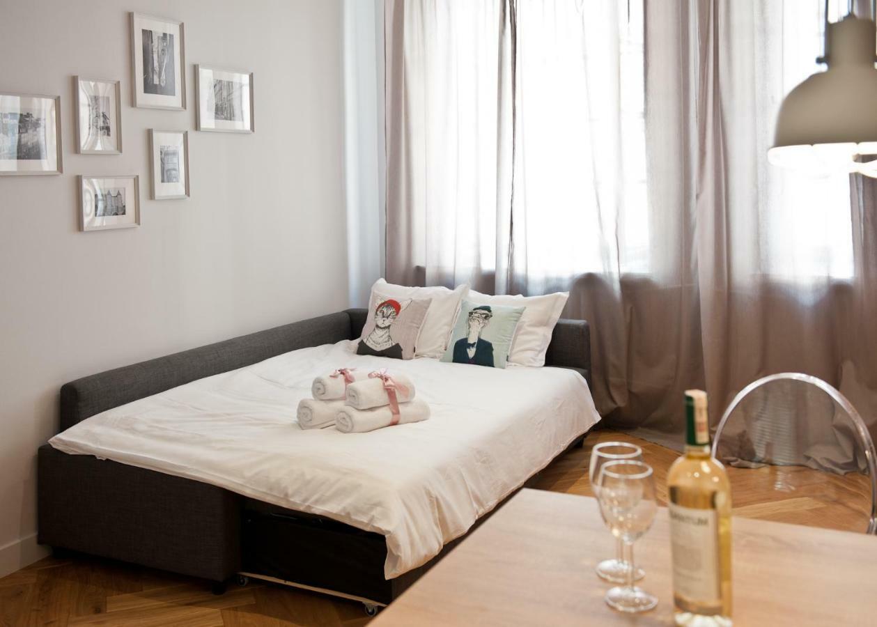 Red Brick Old Town Apartment Varşova Dış mekan fotoğraf